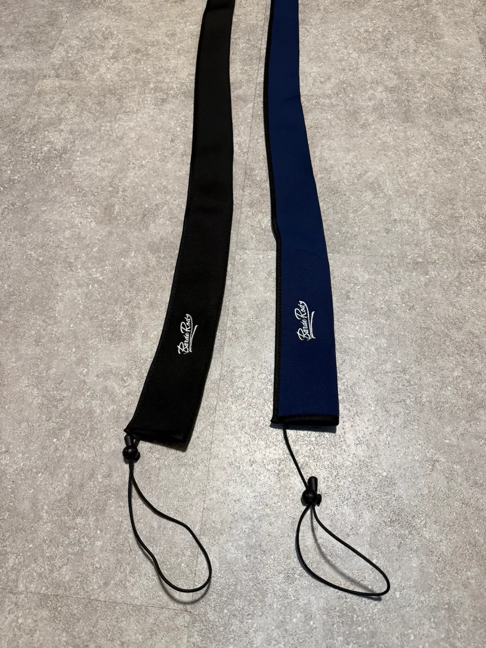 Single Black Rod Sleeve